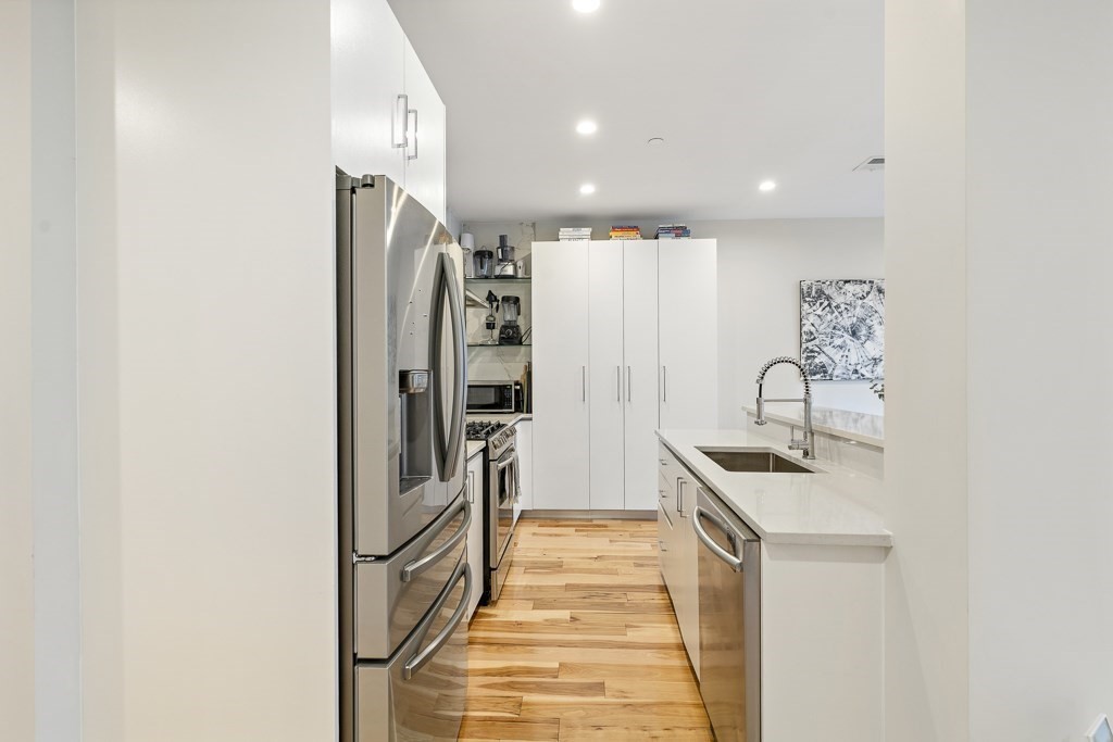 67 Lubec St # 4 Property Photo 8