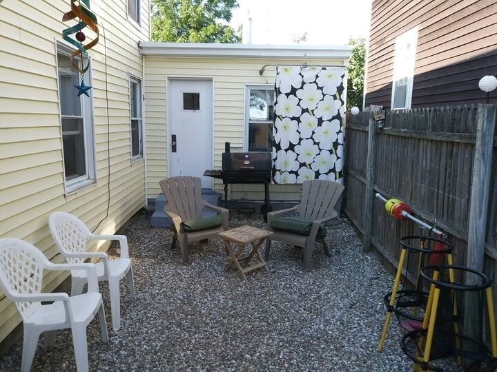 4 Lewis Ct Property Photo 3