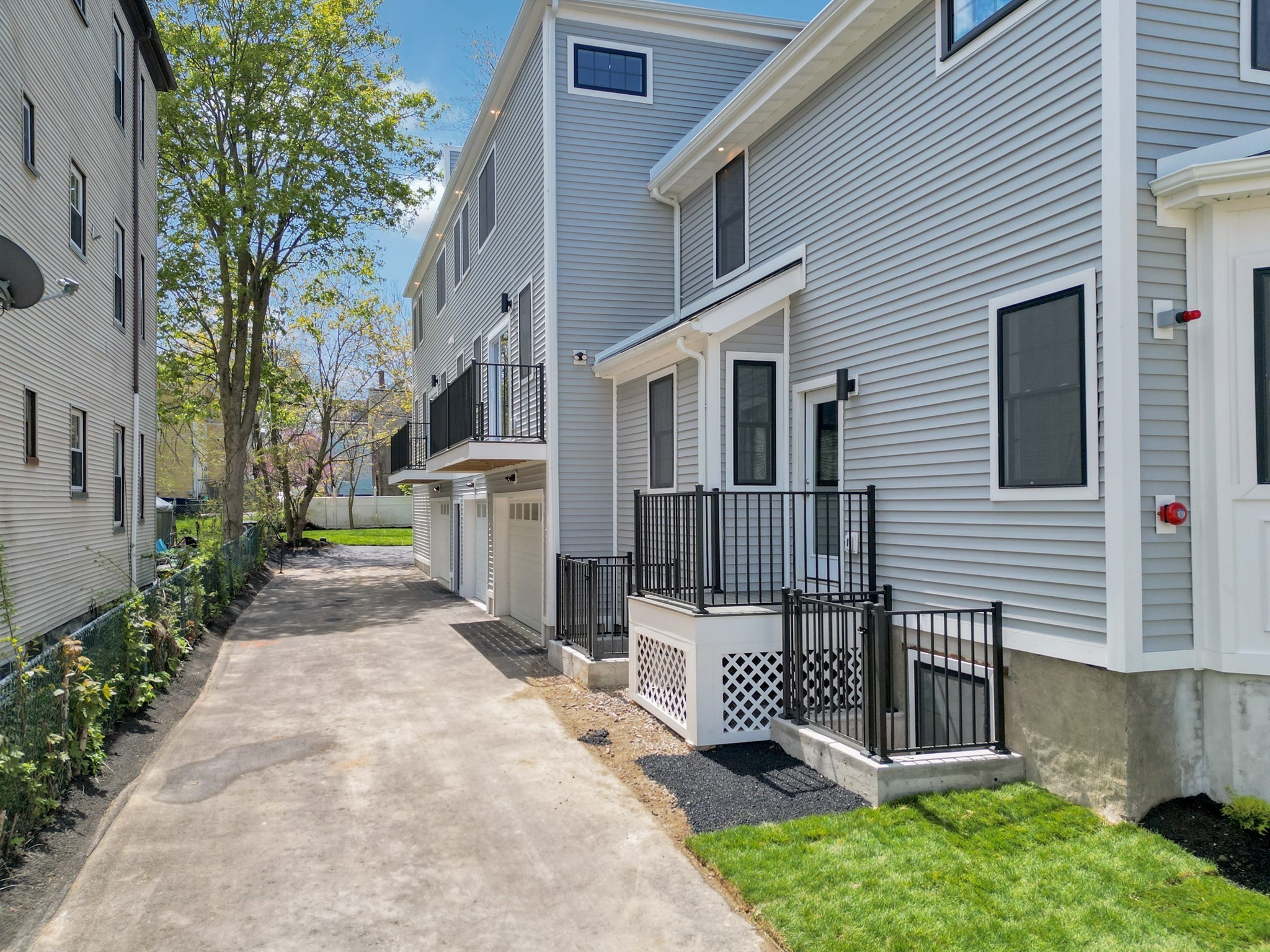 112 Armandine Street # 3 Property Photo 30