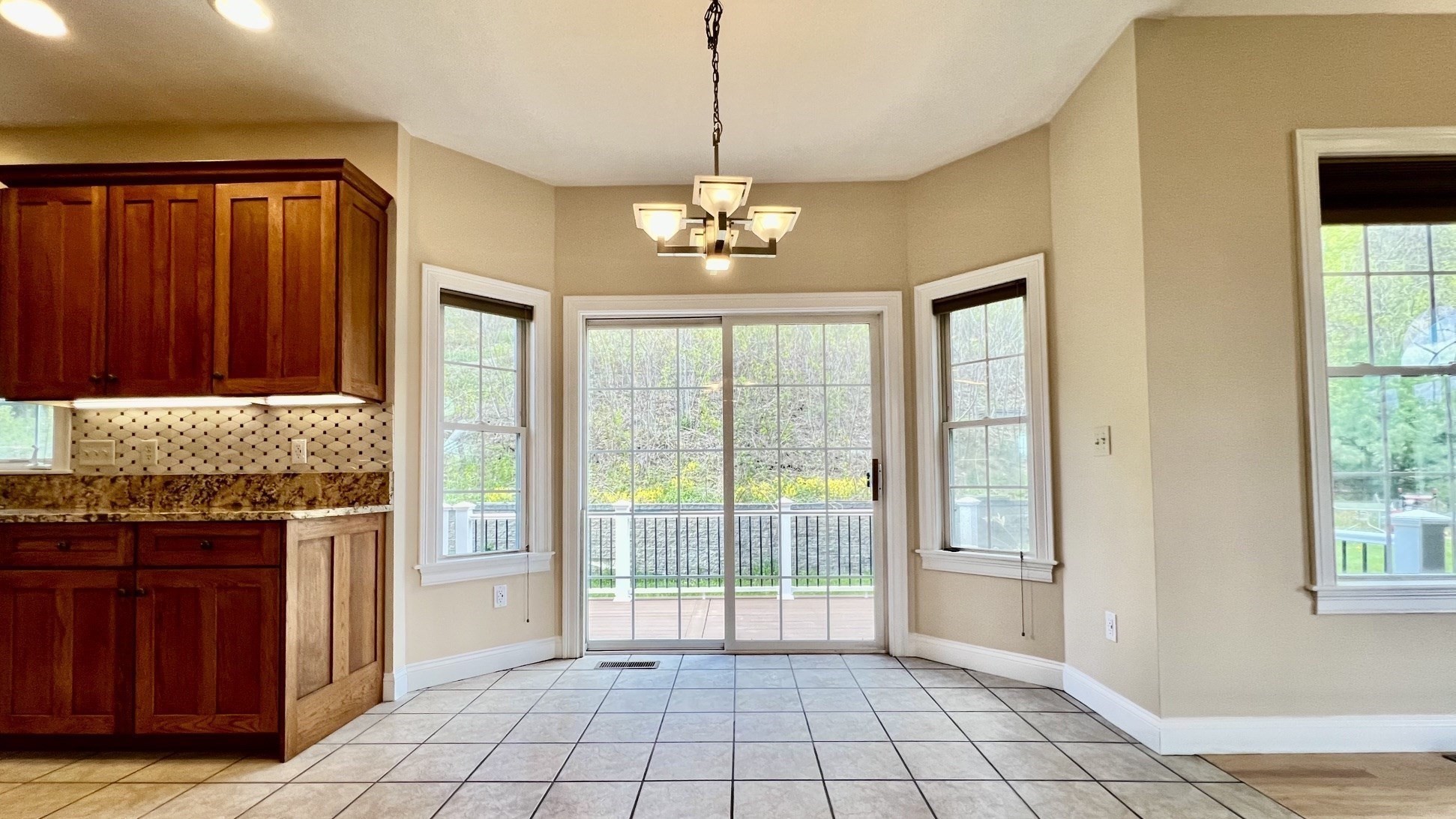 7 Deer Run Property Photo 7