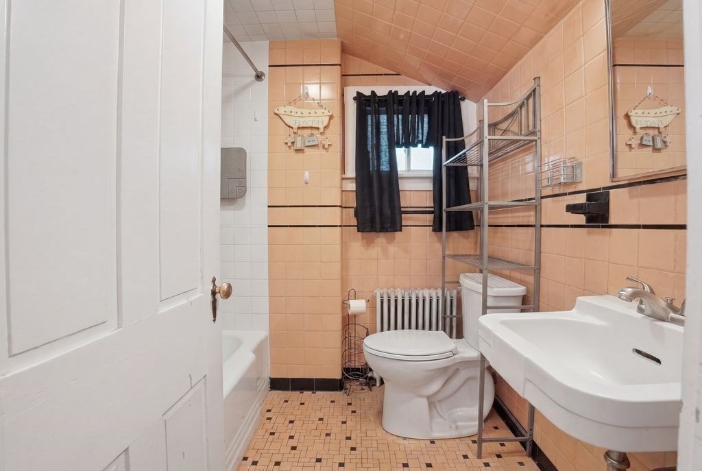 483 County Street Property Photo 13