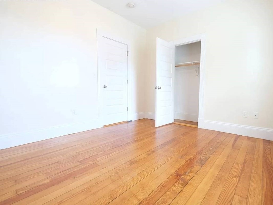 79 Saxton Street Property Photo 7