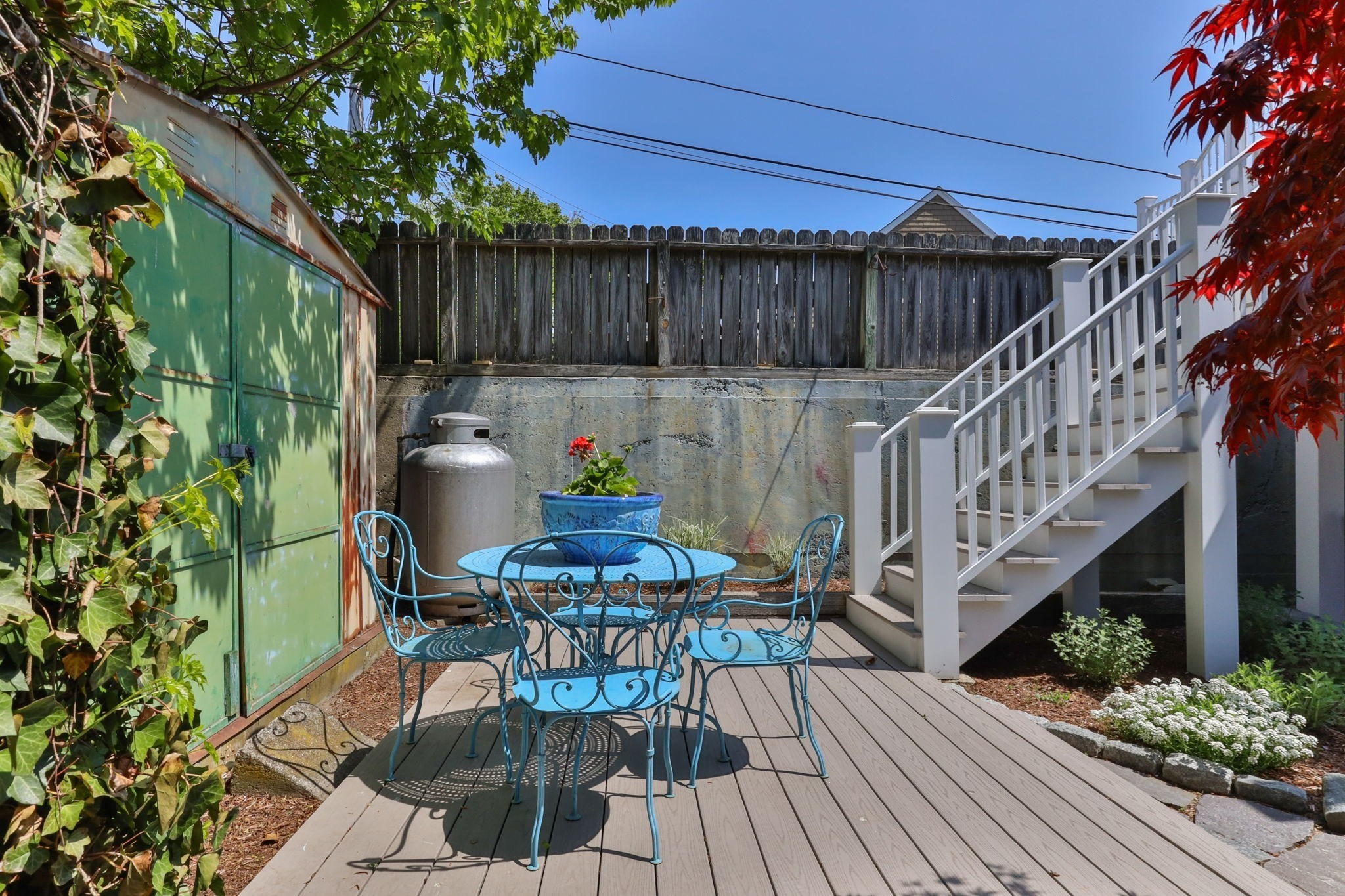 134 Commercial St Property Photo 28