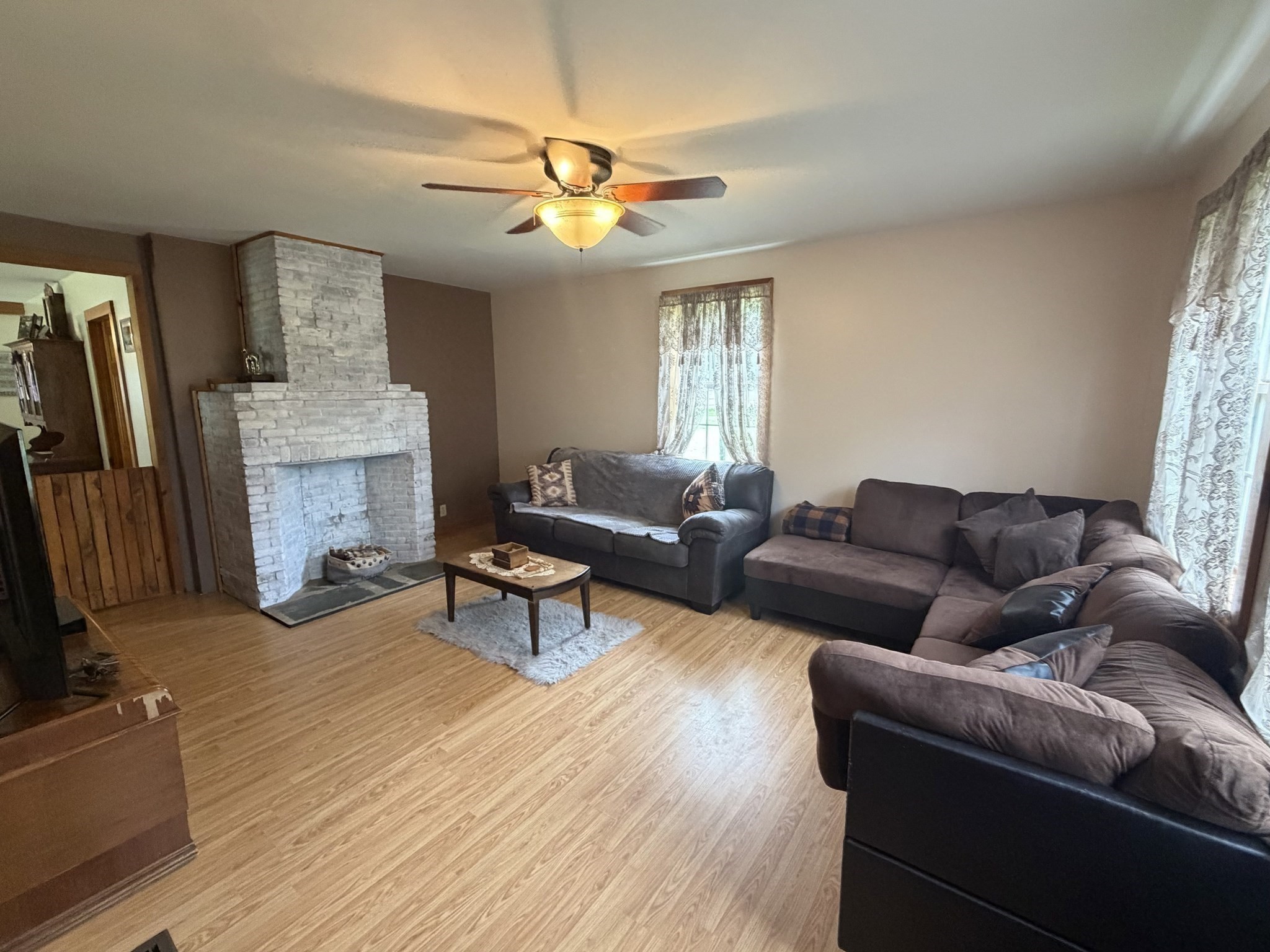271 Lower Road Property Photo 5
