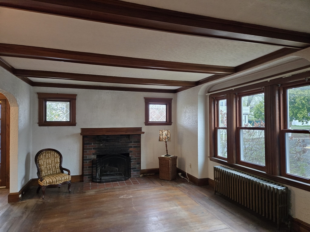 66 Wycliff Ave Property Photo 2