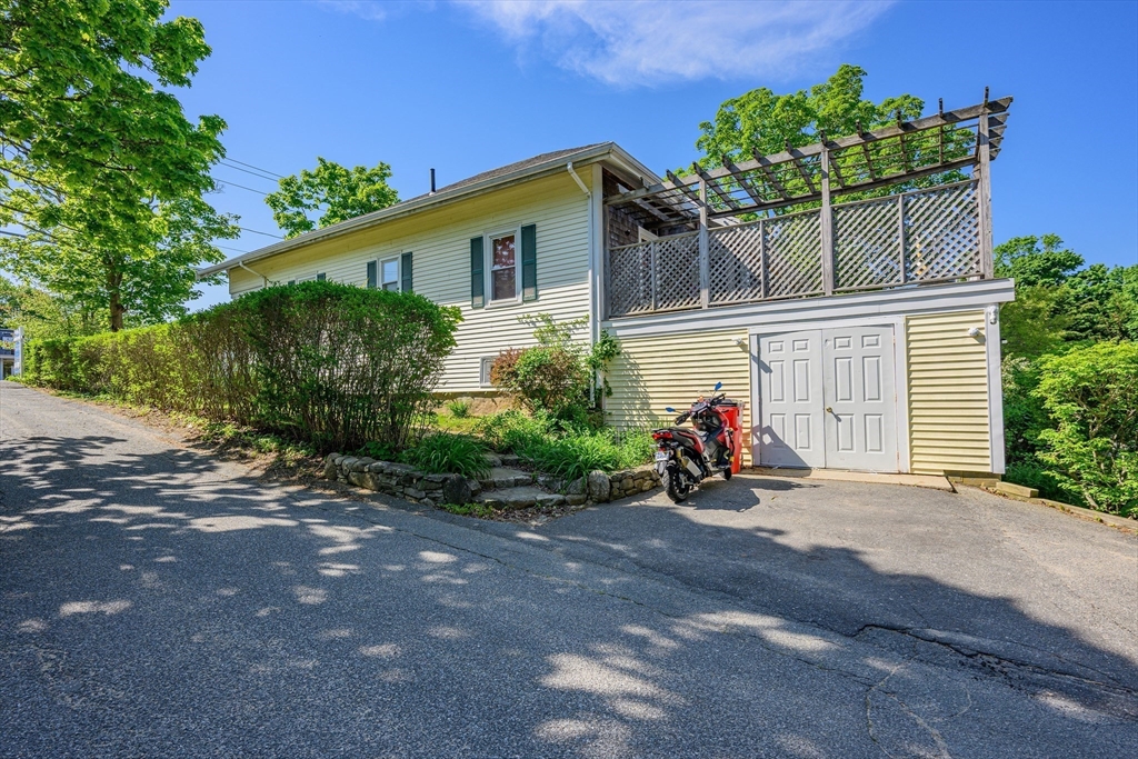 88 Route 6a Property Photo 5