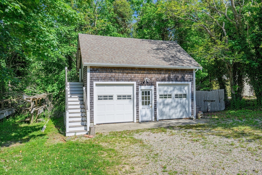 88 Route 6a Property Photo 6