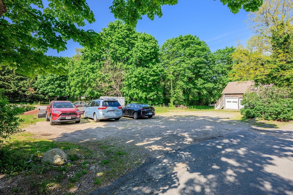 88 Route 6a Property Photo 8