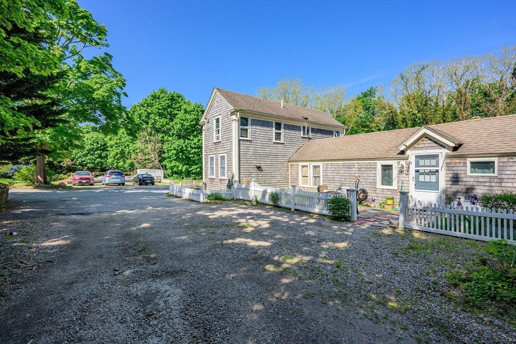 88 Route 6a Property Photo 12