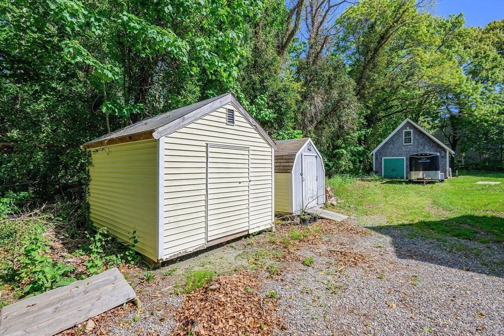 88 Route 6a Property Photo 16