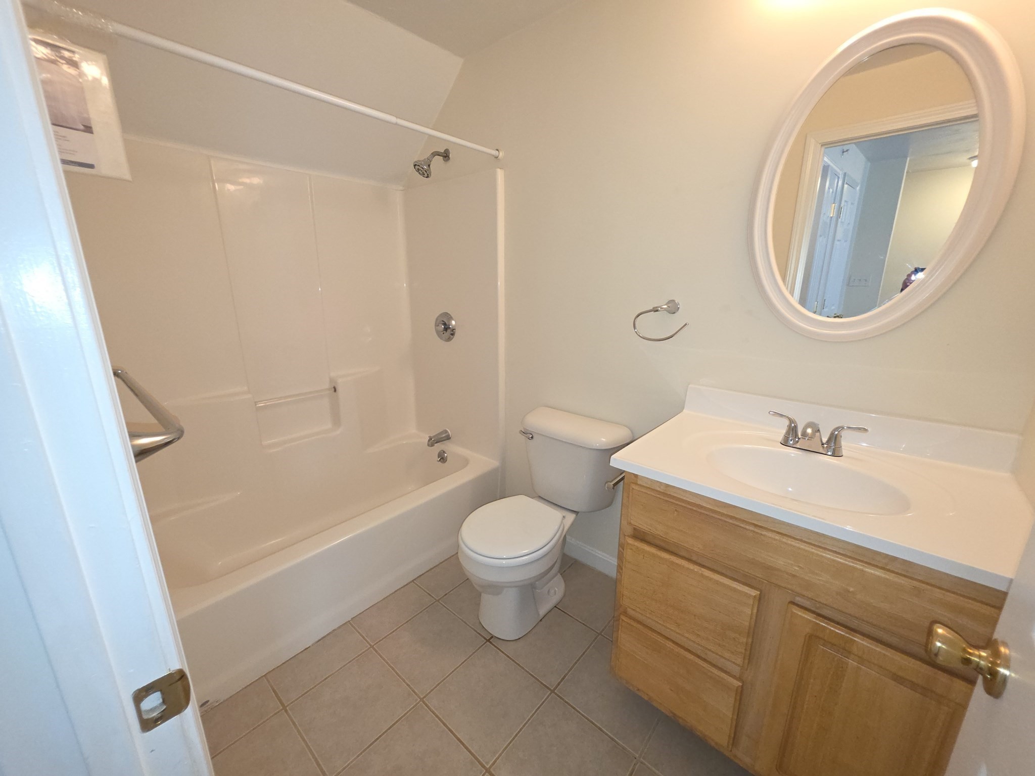 956 Warren Ave # 4 Property Photo 34