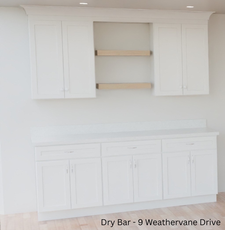 9 Weathervane Drive Property Photo 7