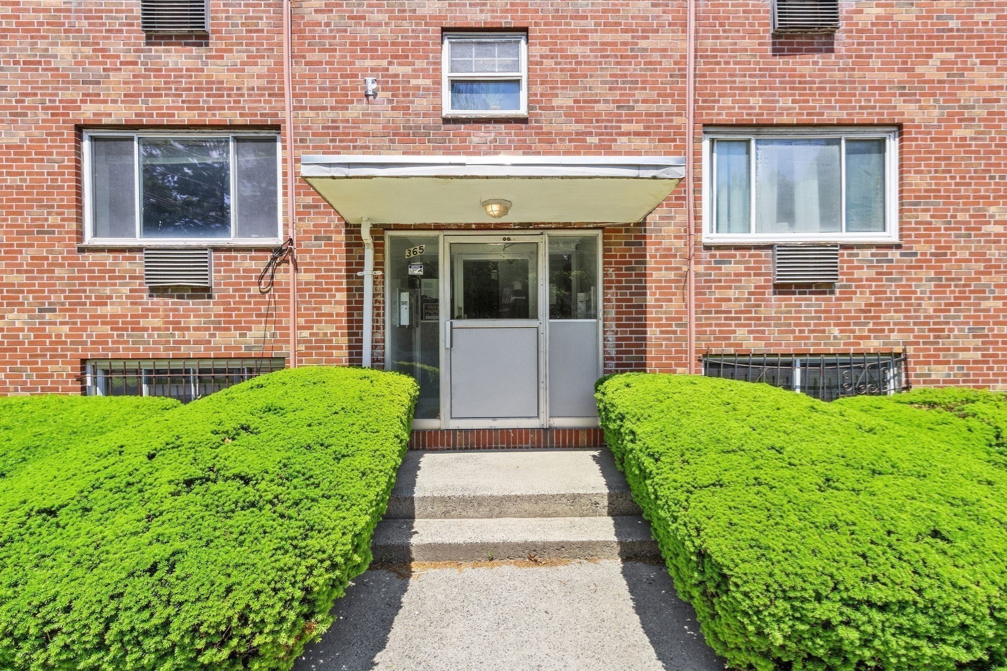 365 Faneuil # 4 Property Photo 19