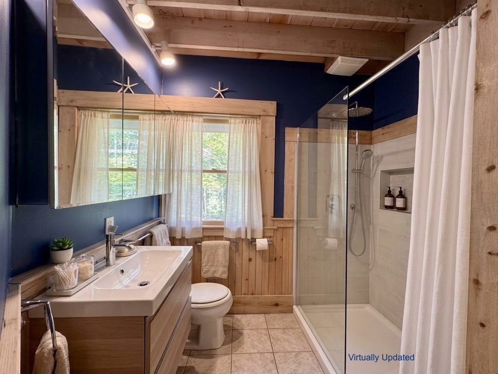 299 Daggett Ave # A Property Photo 13
