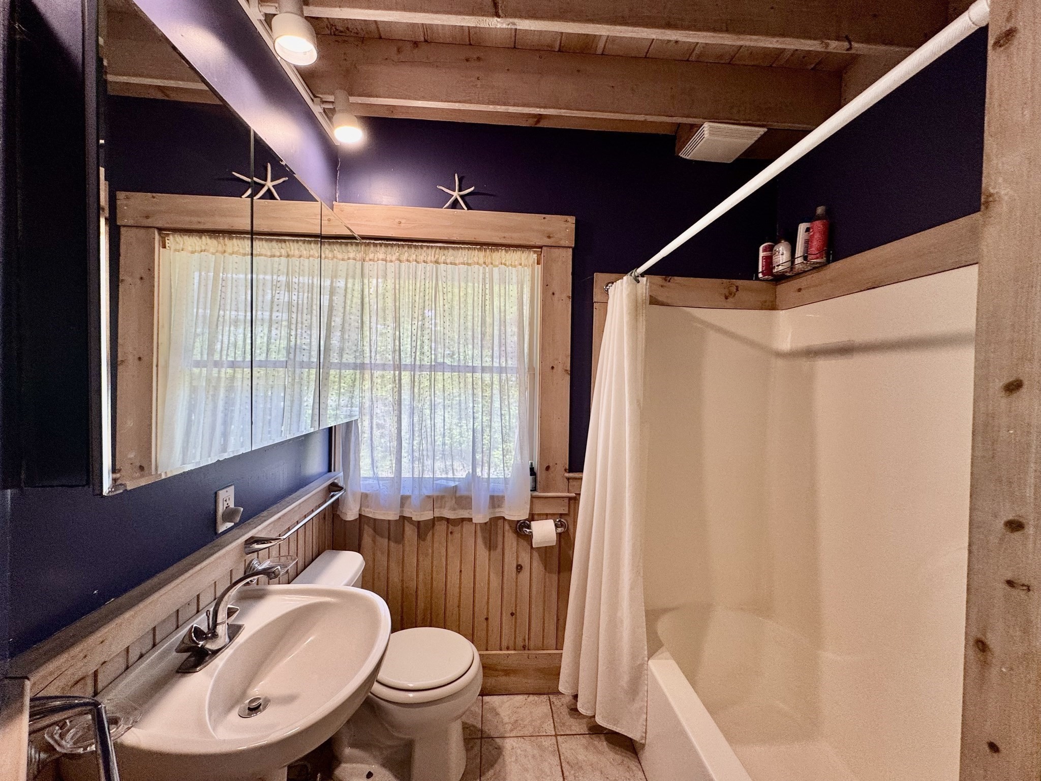 299 Daggett Ave # A Property Photo 14