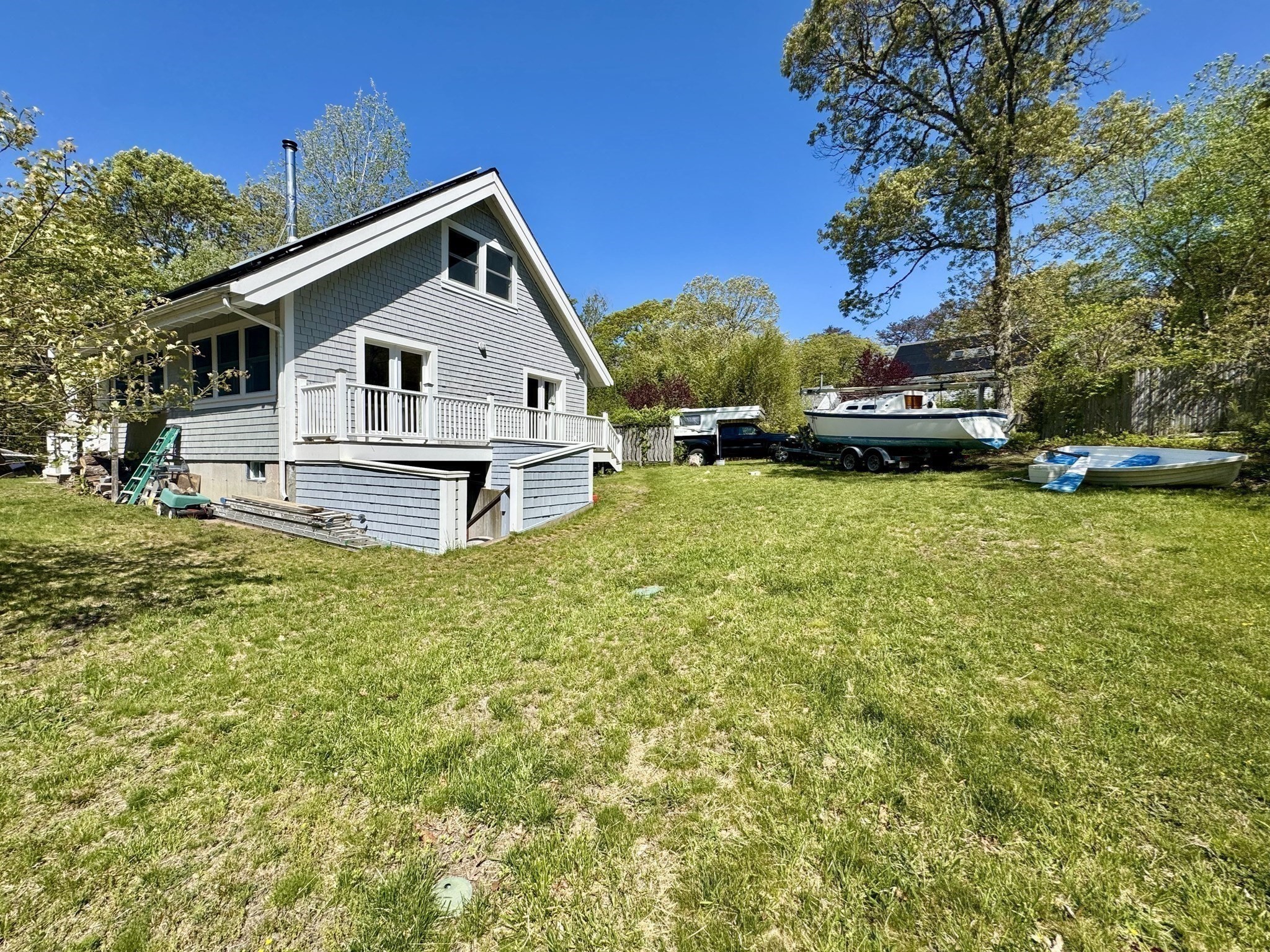 299 Daggett Ave # A Property Photo 25