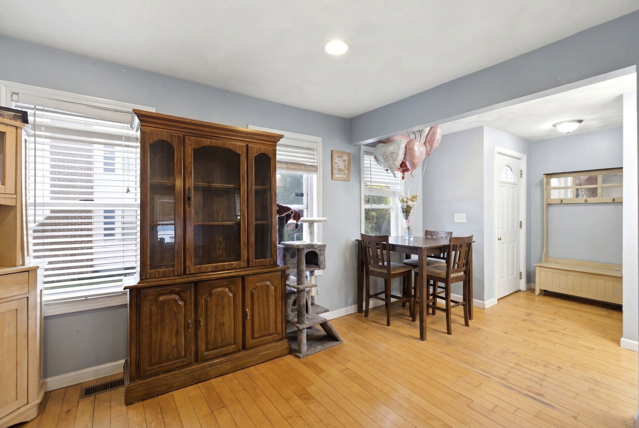 17 West Street Property Photo 4