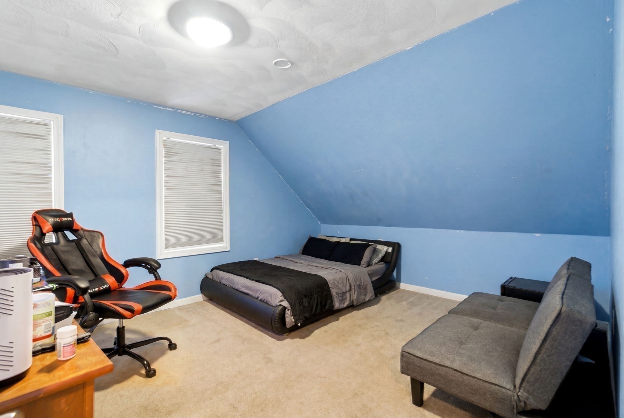 17 West Street Property Photo 12