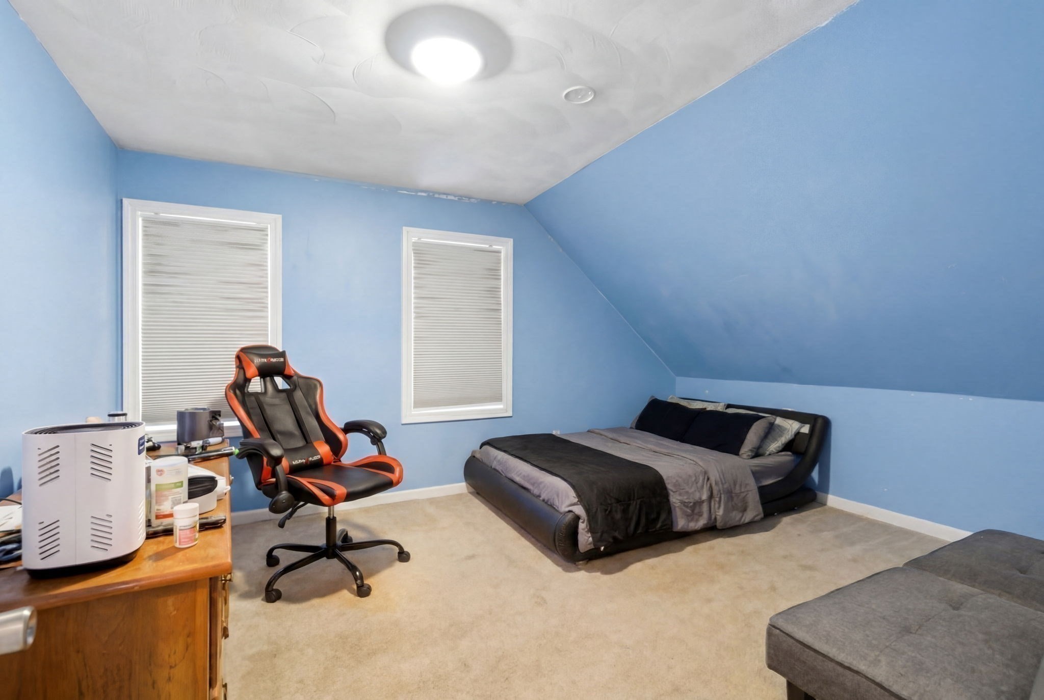 17 West Street Property Photo 13