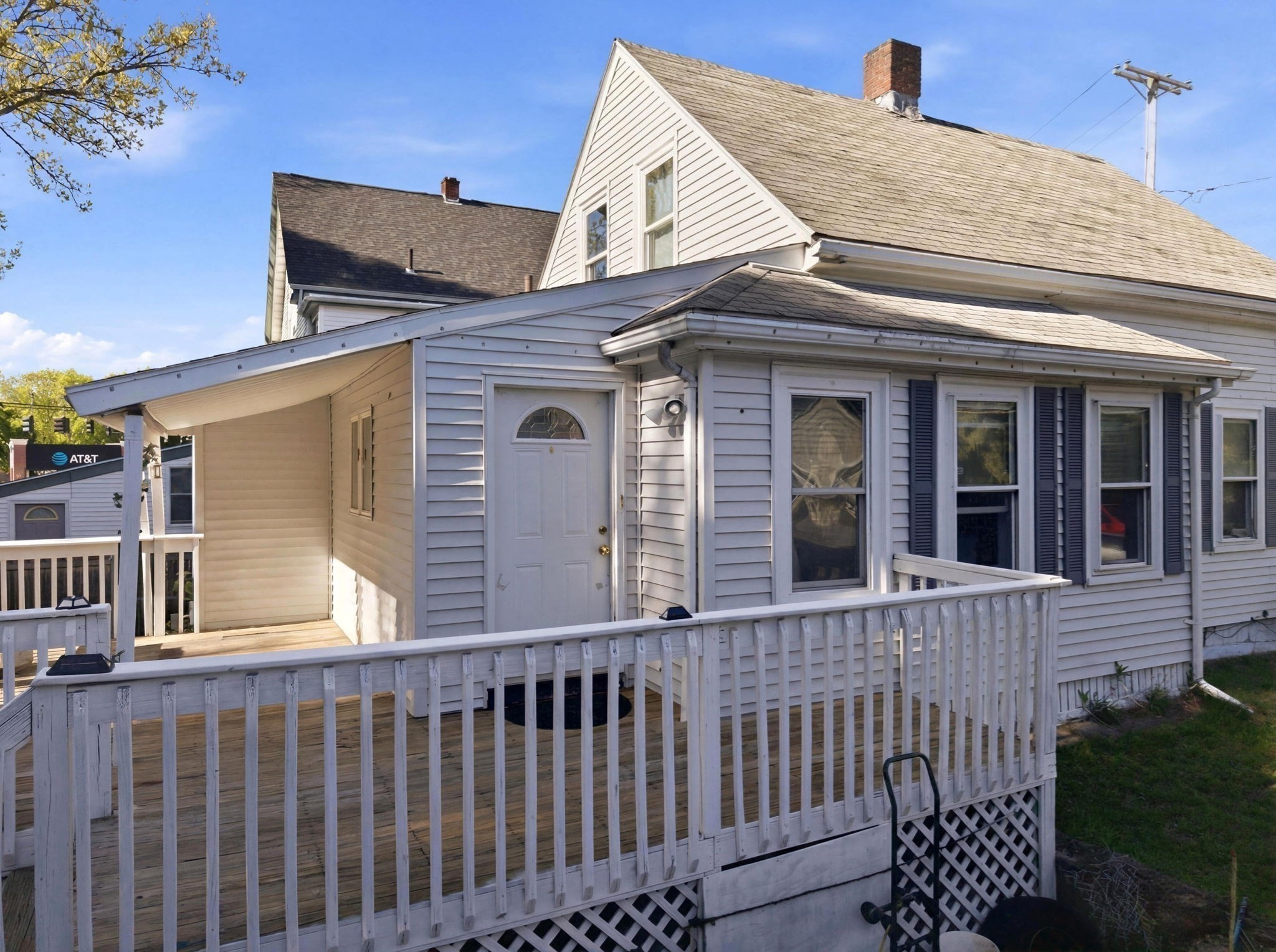 17 West Street Property Photo 16