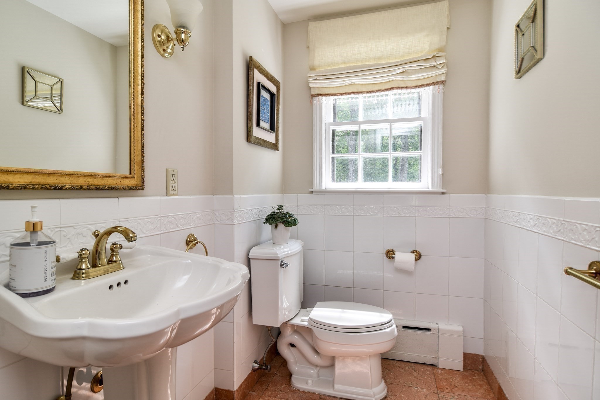15 Juniper Lane Property Photo 16