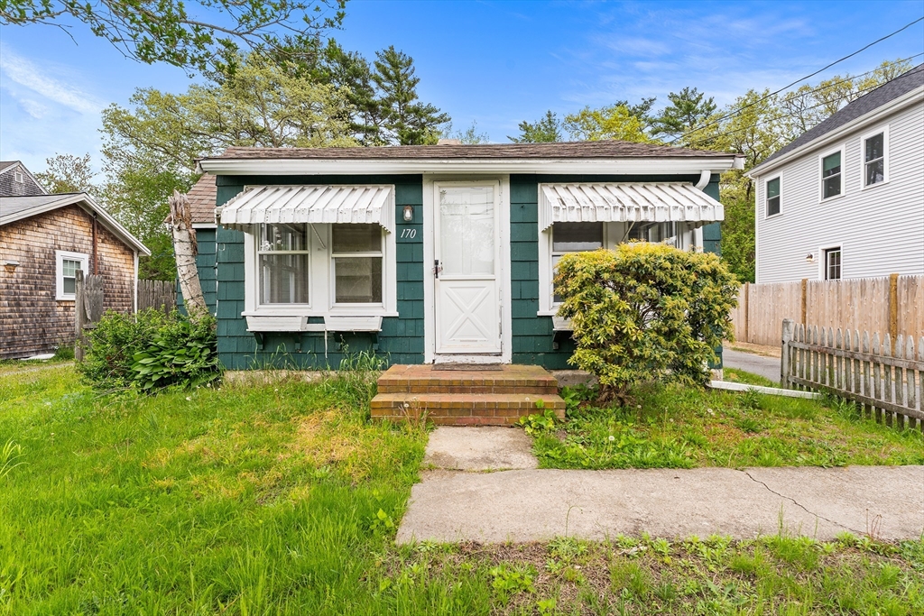 170 Wareham Rd Property Photo 1