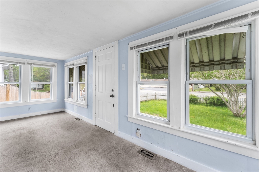 170 Wareham Rd Property Photo 4