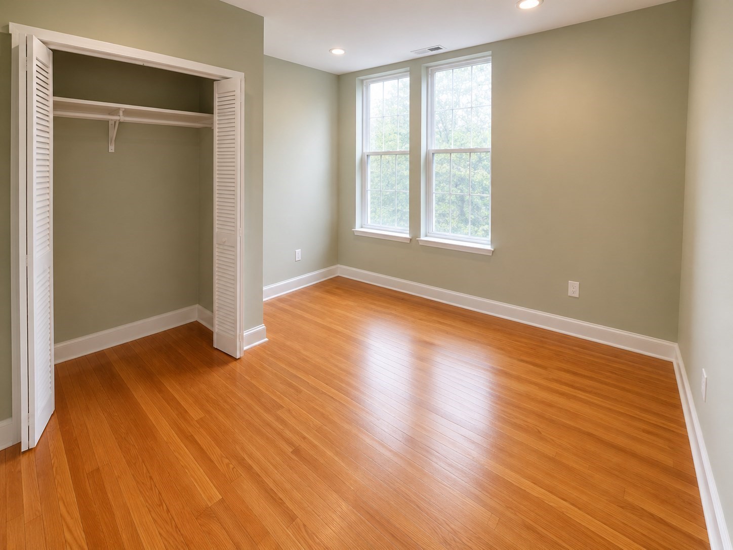299 Dudley # 5 Property Photo 6