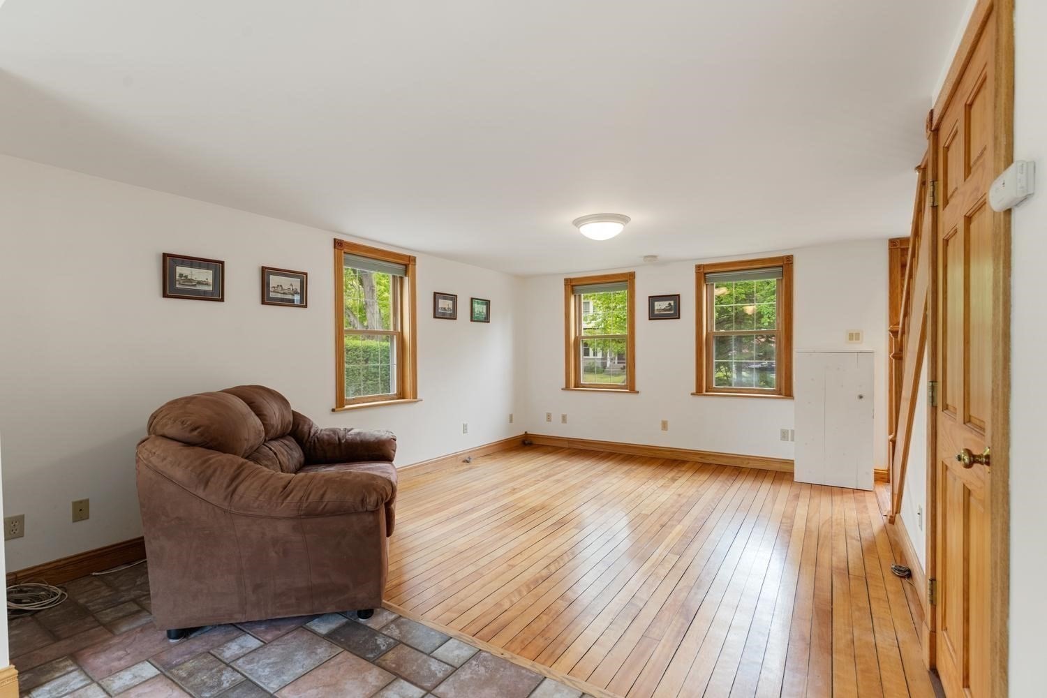 17 Pigeon Hill Street Property Photo 8
