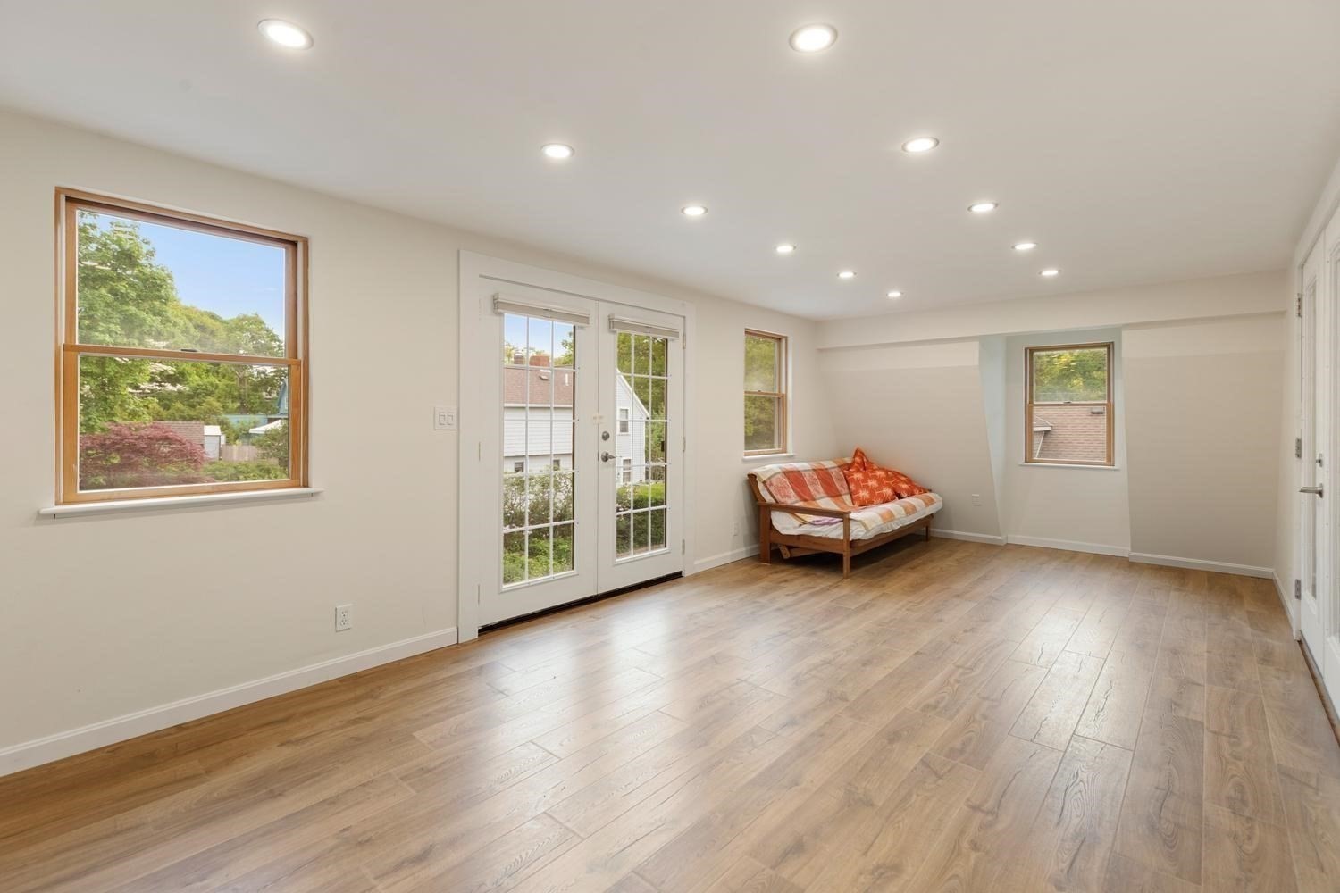 17 Pigeon Hill Street Property Photo 30