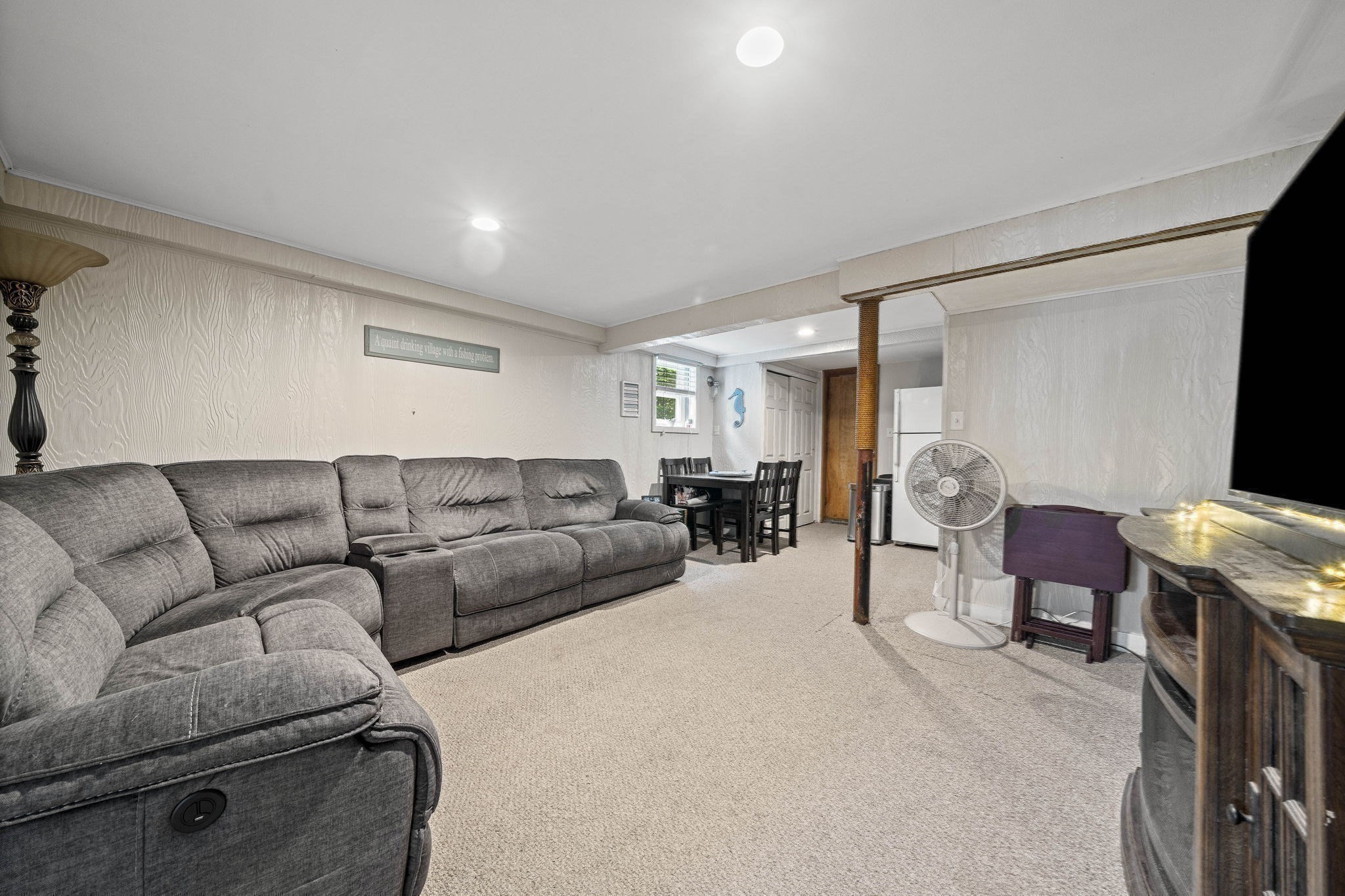 15 D St Property Photo 16