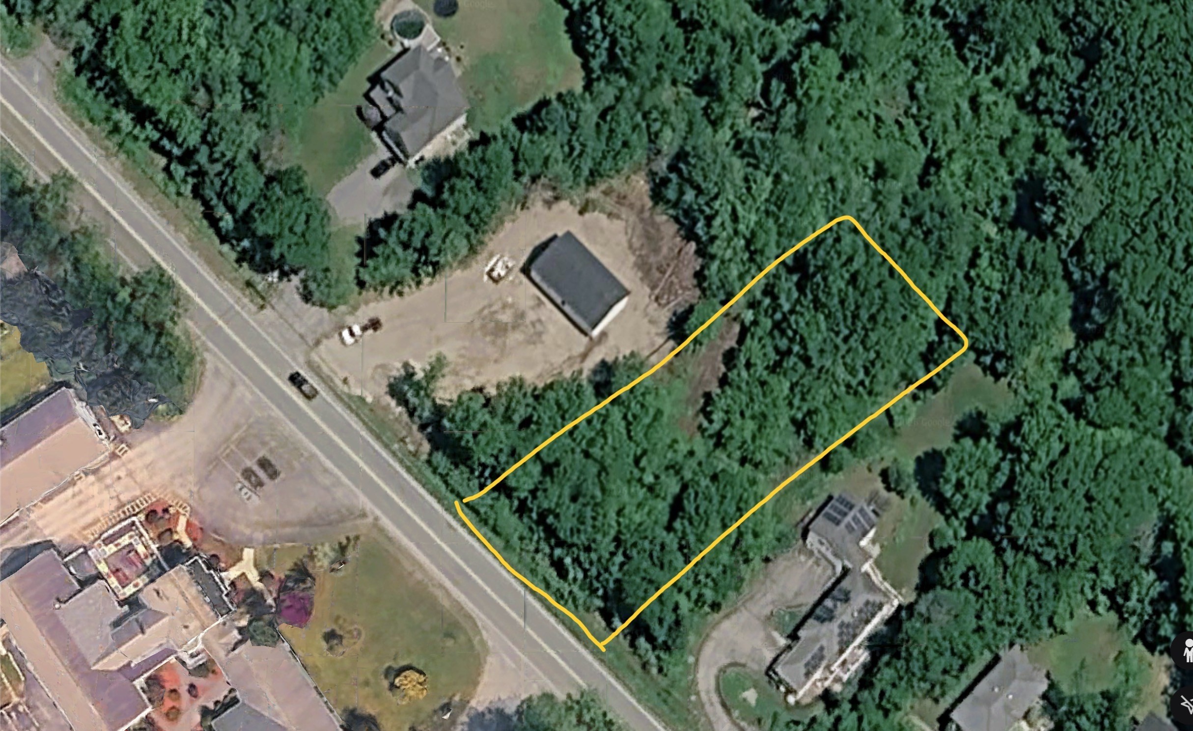 188 Southbridge Rd Property Photo 1