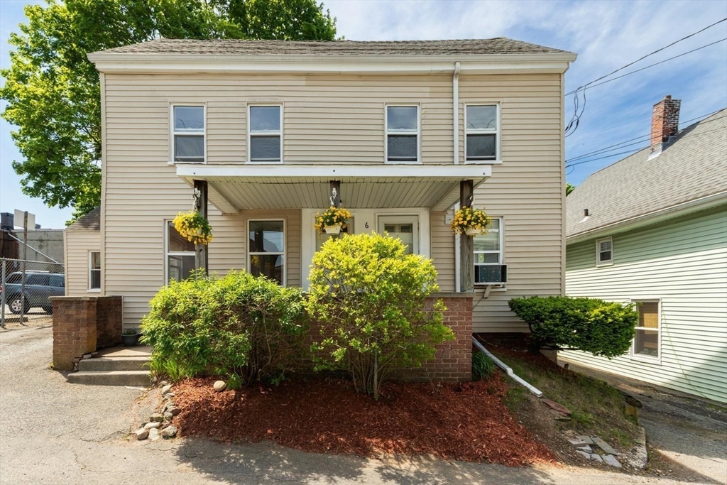 6 Minot St Property Photo 2