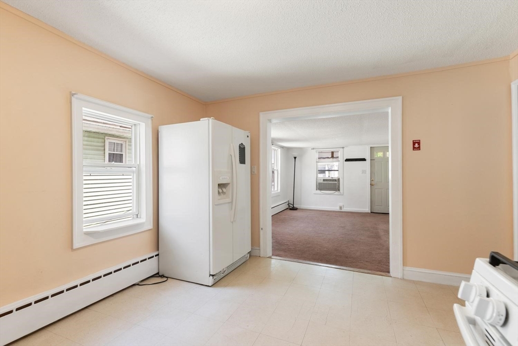 6 Minot St Property Photo 13