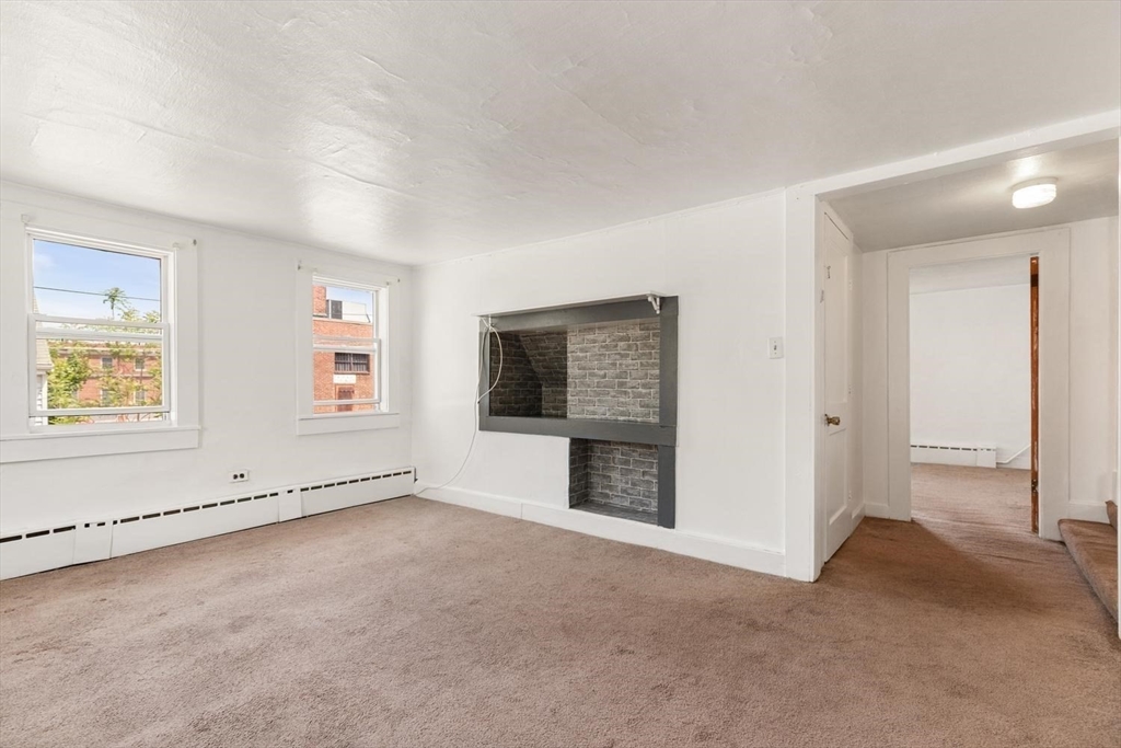 6 Minot St Property Photo 20