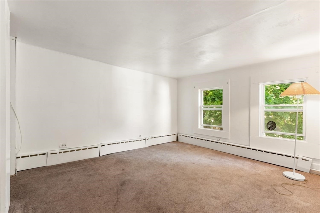 6 Minot St Property Photo 26