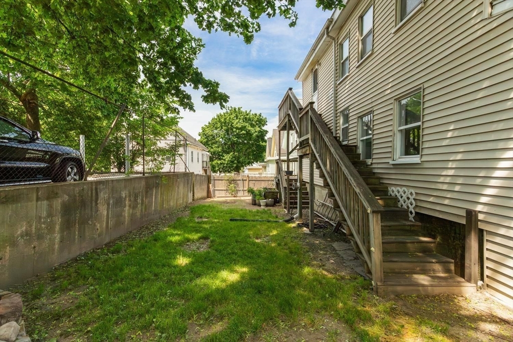 6 Minot St Property Photo 35