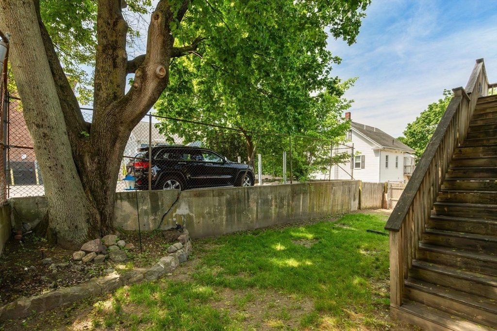 6 Minot St Property Photo 36