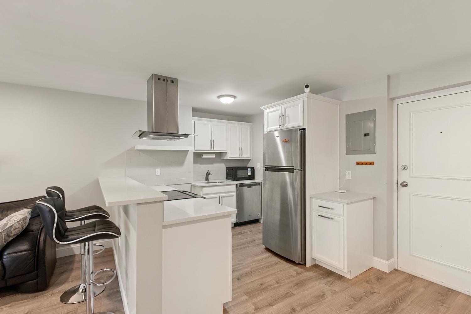 26 W Wyoming Avenue # 2D Property Photo 1