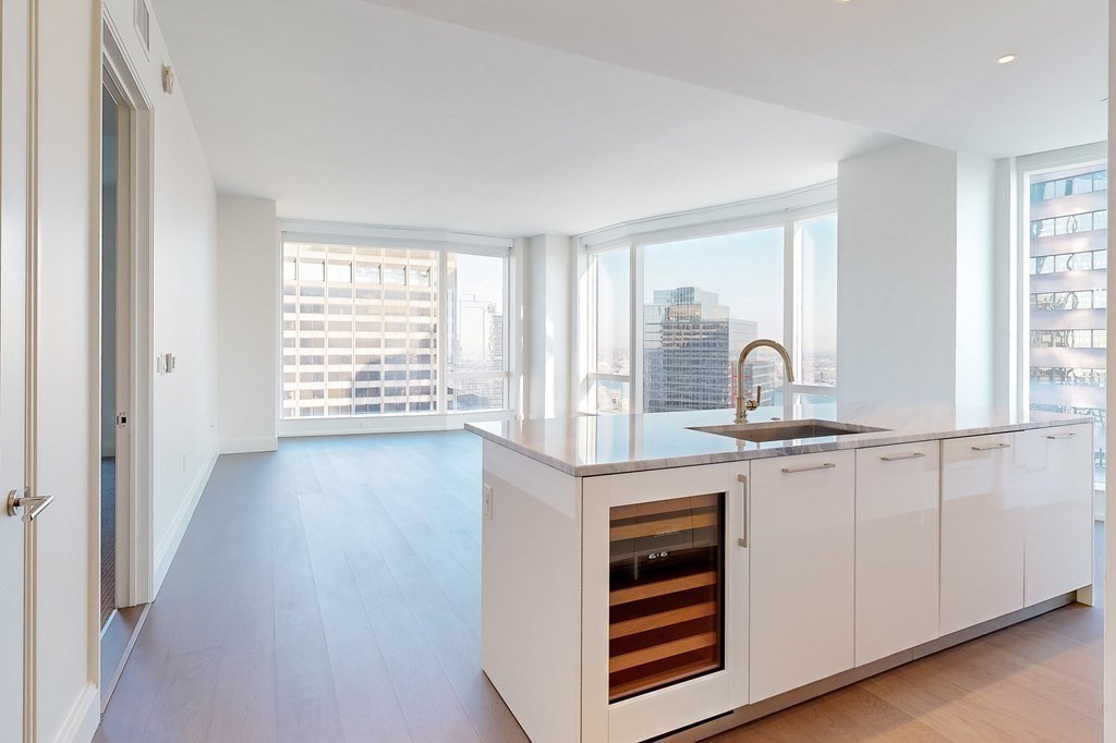 240 Devonshire Street # 4512 Property Photo 3