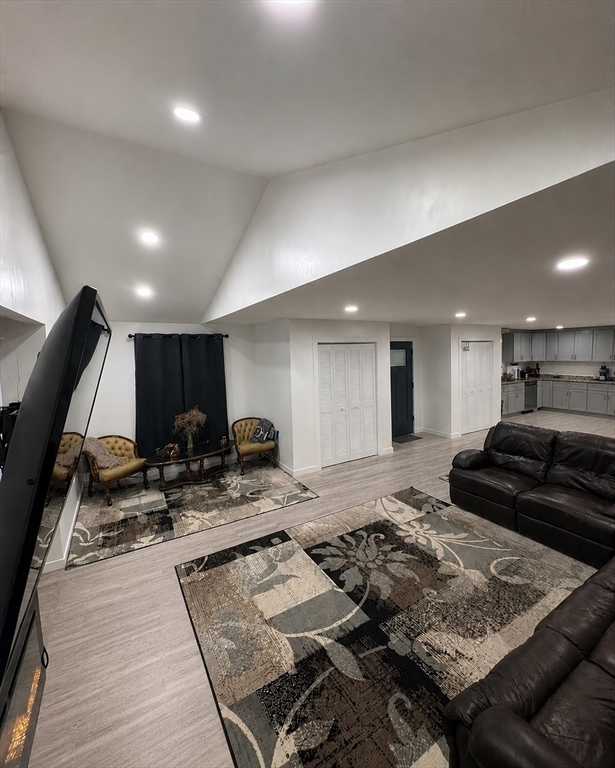115 Berkshire Avenue Property Photo 11