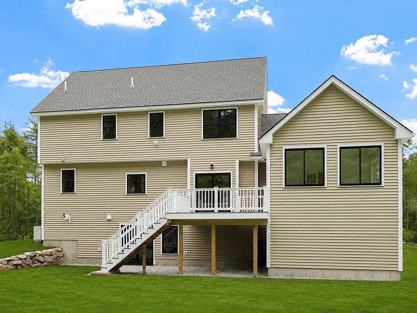 16 Unkety Brook Way Property Photo 5
