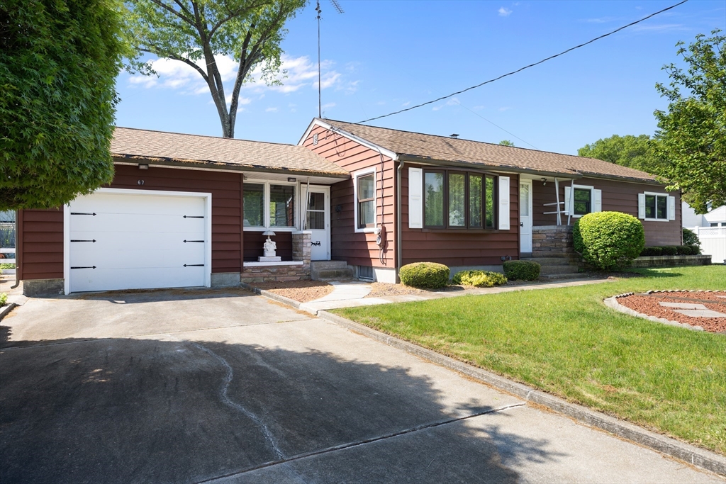 67 Manning St Property Photo 1
