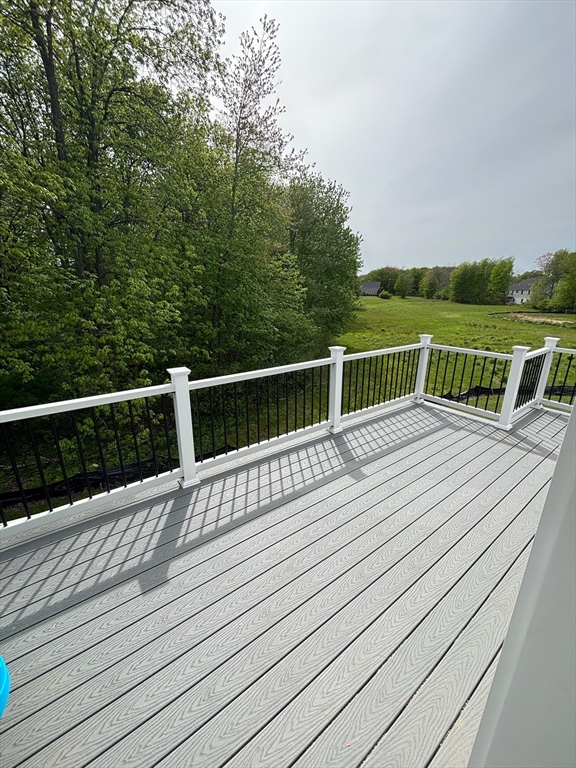 4 Clover Cir # B Property Photo 16