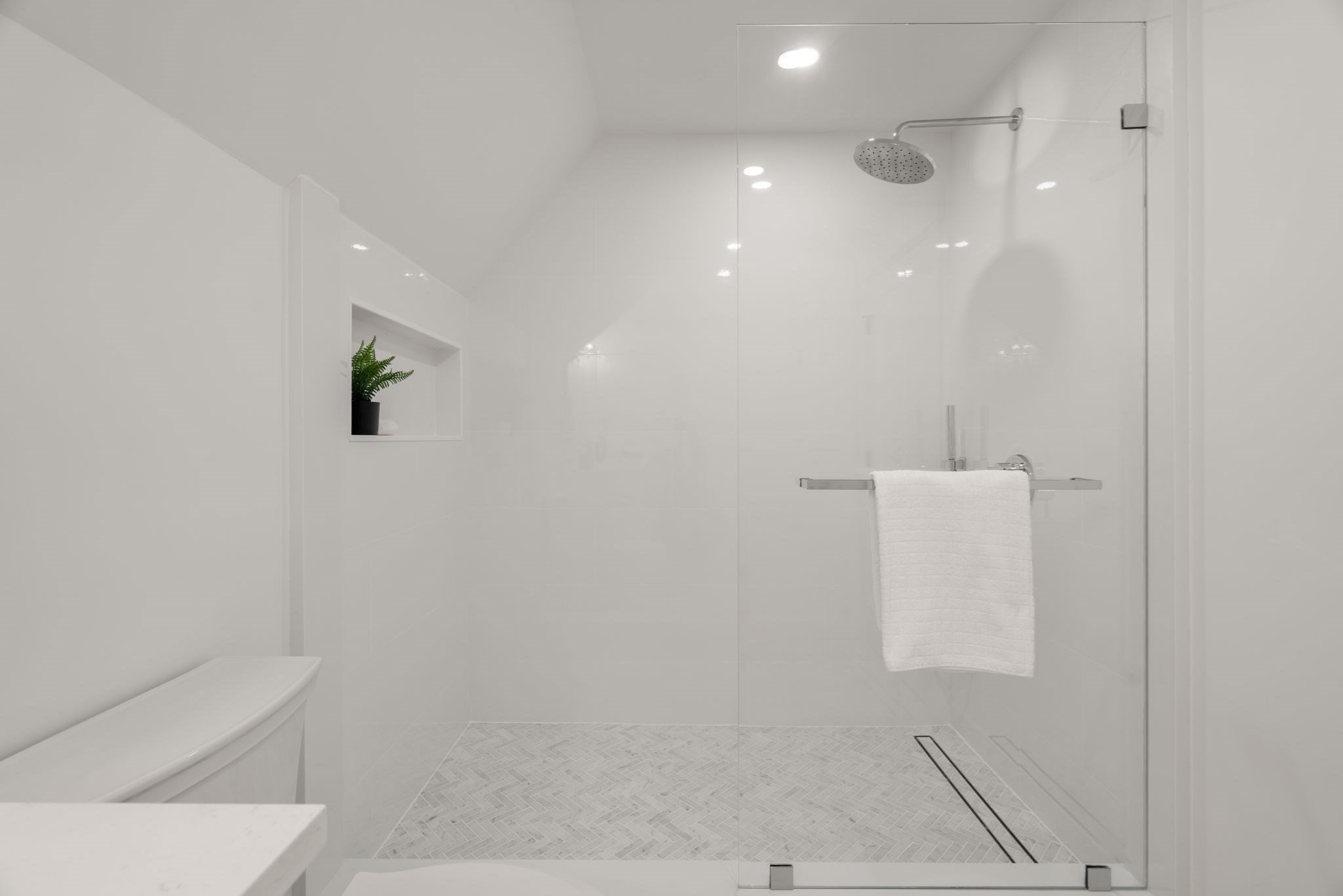 26 Adelaide Street # 3 Property Photo 12