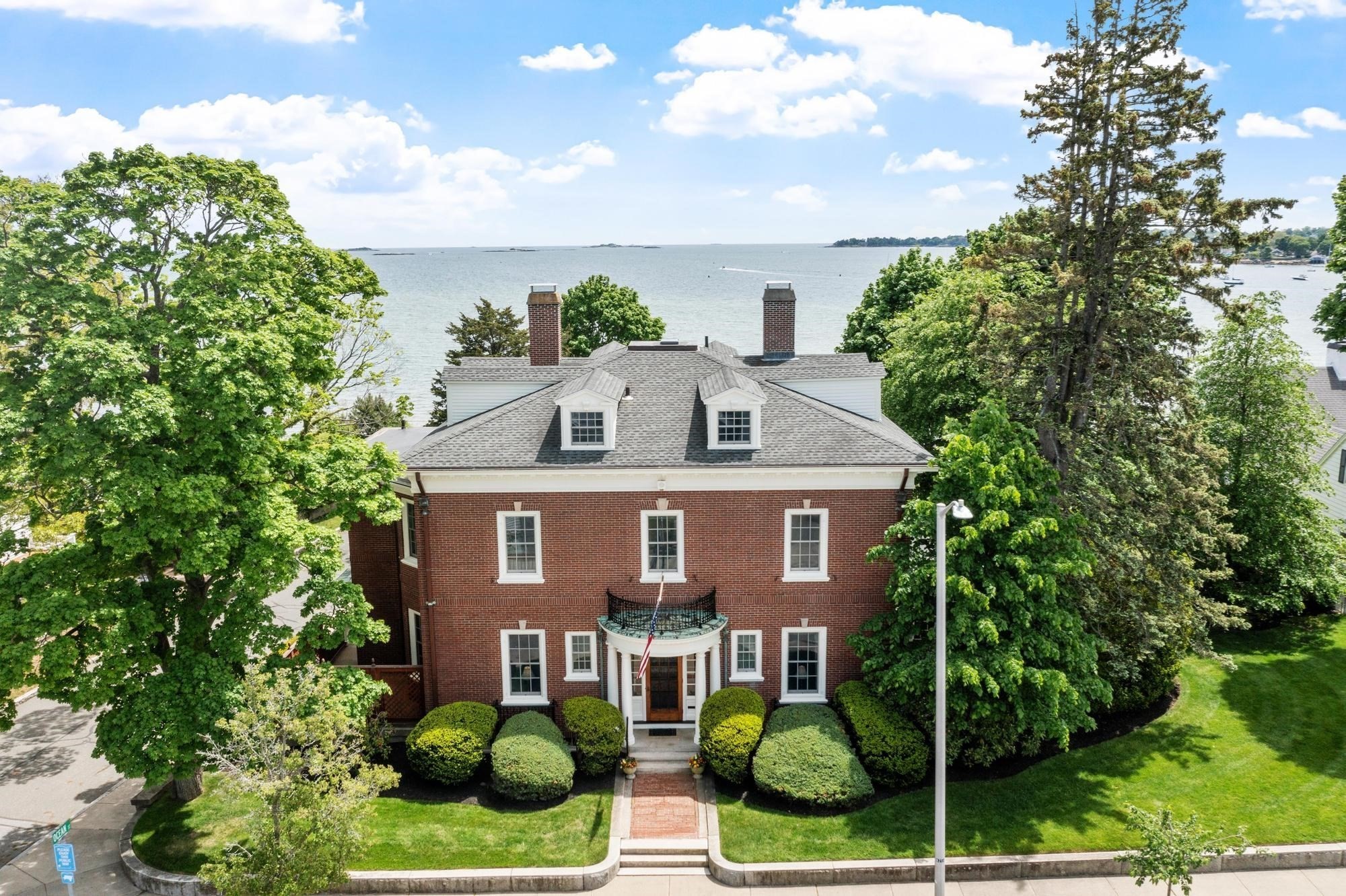 89 Lothrop Street
