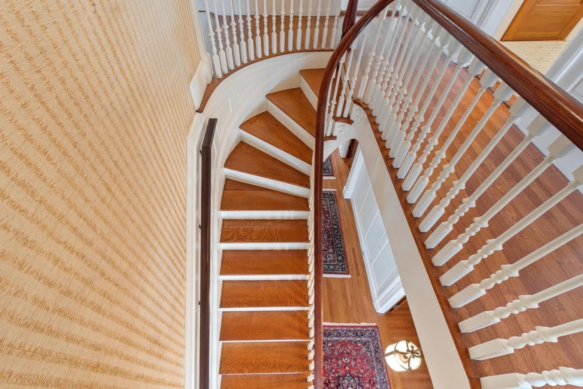 89 Lothrop Street Property Photo 22