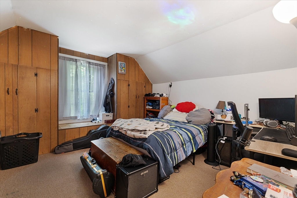 10 Kelton St Property Photo 21