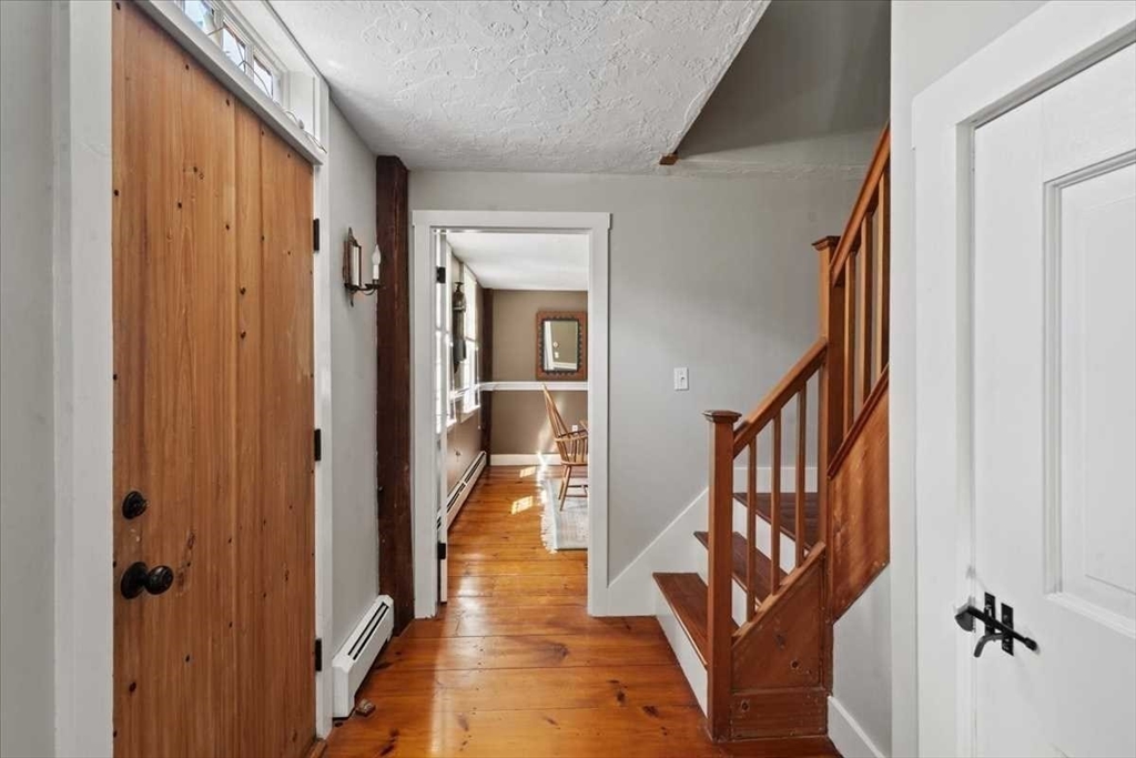 9 Bay Path Dr Property Photo 6