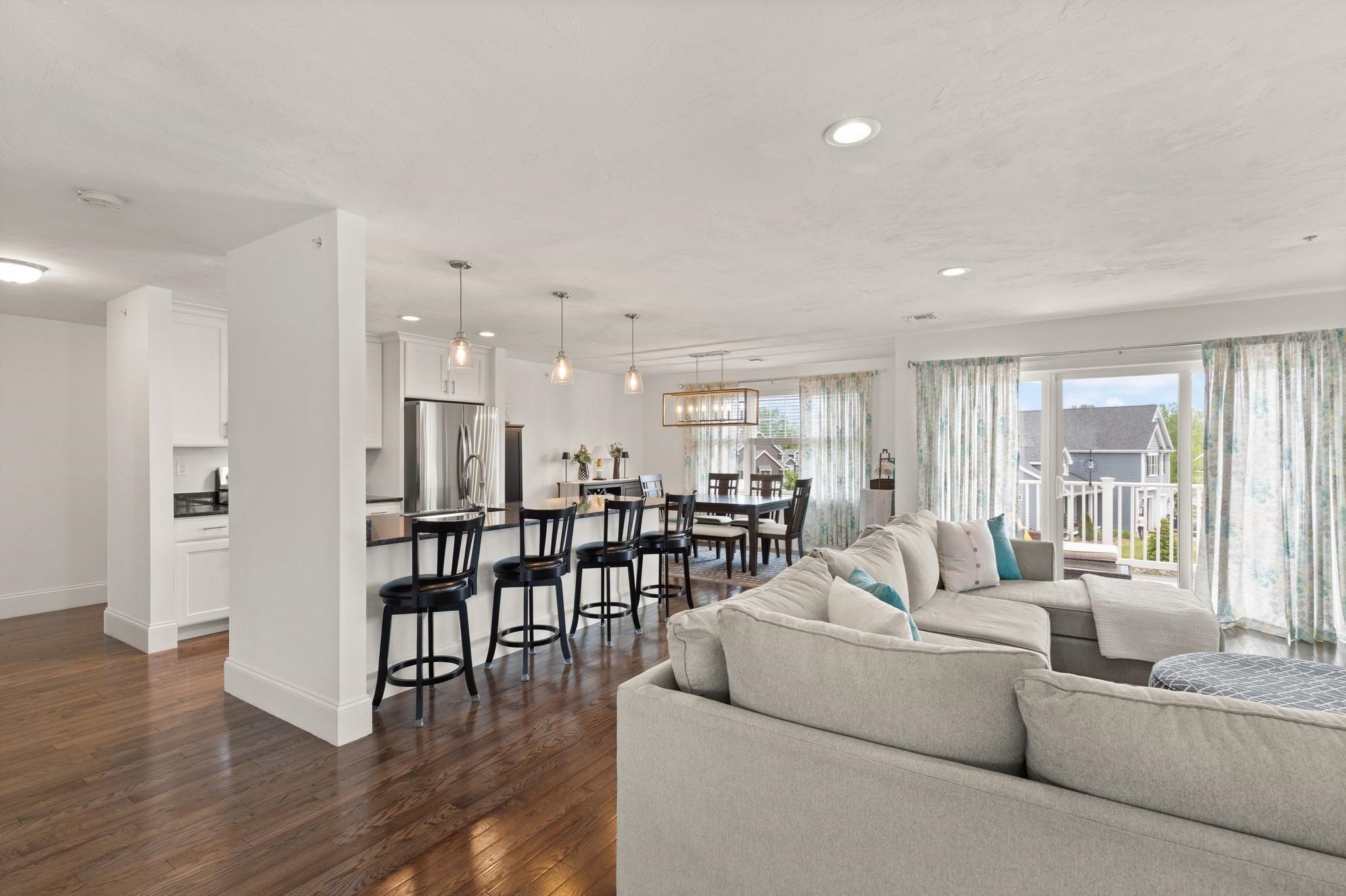 80 Lebaron Blvd # 4 Property Photo 12
